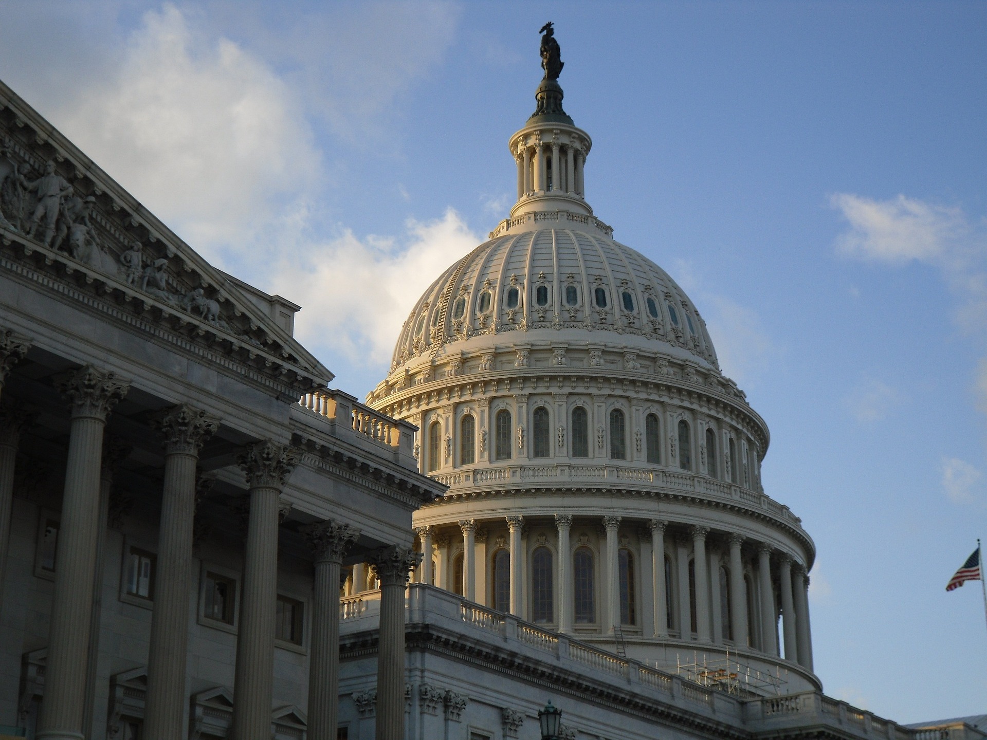 usa-odvratily-shutdown-jen-ale-do-listopadu