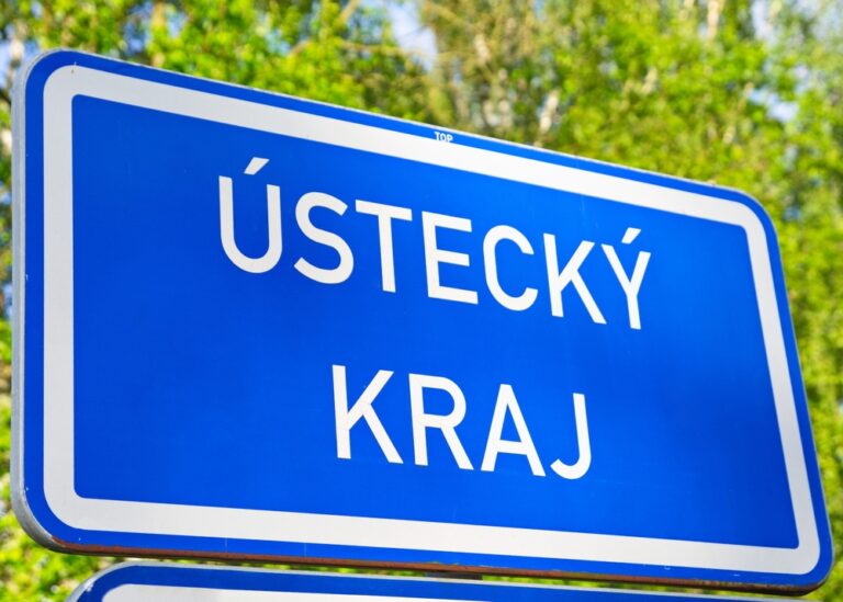 A,Street,Sign,For,Ustecky,Kraj,In,Czech,,Meaning,Usti