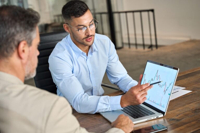 Financial,Advisor,Explaining,Invest,Stock,Market,Data,Consulting,Investor.,Two