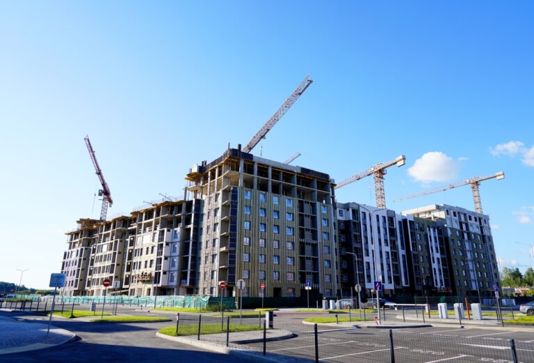 Tower,Crane,On,Building,Construction.,Construction,Crane,On,Housing.,Construction