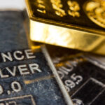 Close-up,Of,A,Gold-ingot,On,Top,Of,A,Troy,Ounce
