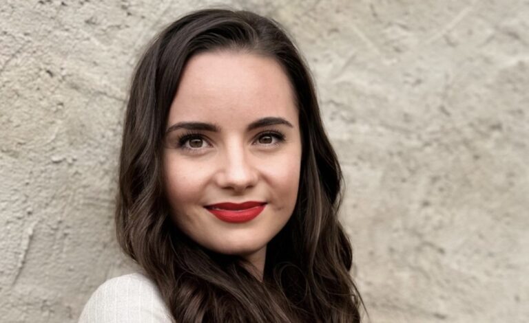 efekt-fomo-a-iluze-jistoty-jak-socialni-site-meni-investicni-rozhodovani