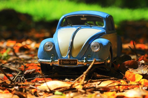 insia-apka-automobil-nove-propoji-ridice-na-web-bouracka-cz-a-portal-dopravy