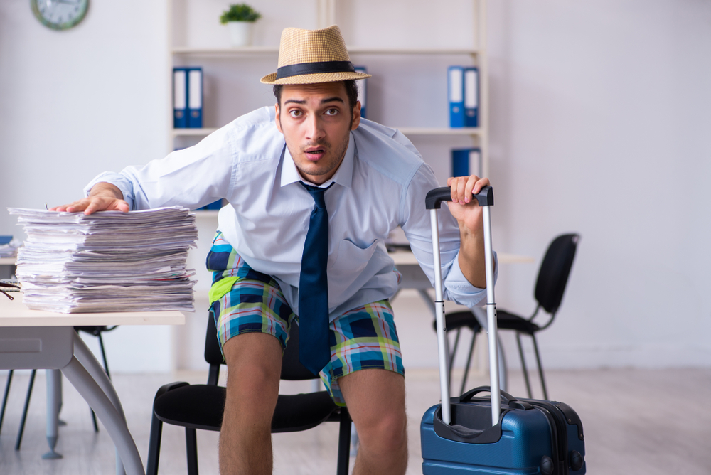 Young,Employee,Escaping,For,Summer,Vacation