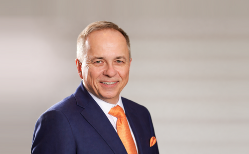 ivan-spirakus-zpomalit-podekovat-a-pomahat-ma-dnes-vetsi-vahu-nez-kdy-driv