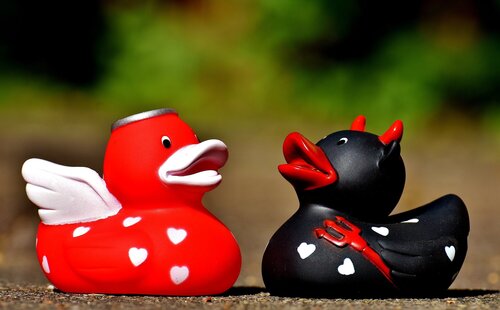 prekvapive-vysledky-pruzkumu-mnohe-zeny-mohou-utracet-bez-vedomi-manzelu