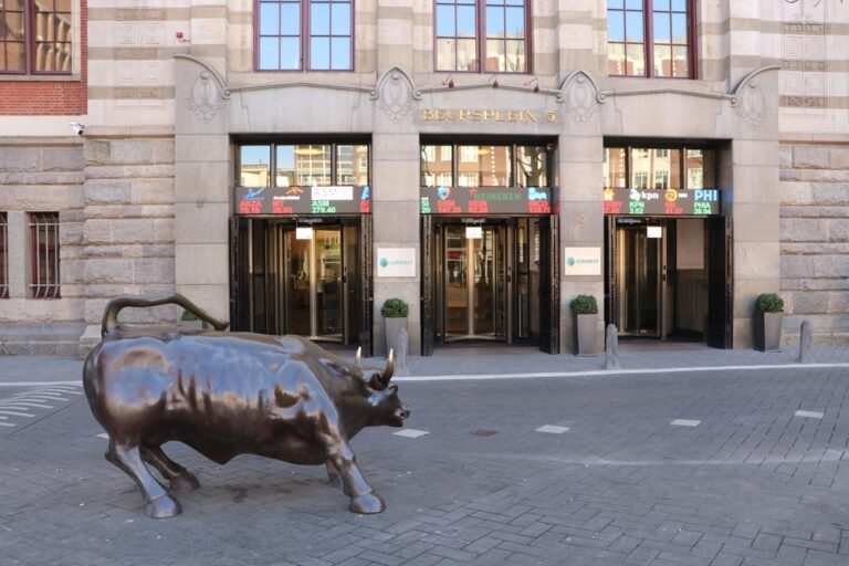 Amsterdam,,The,Netherlands,-,March,11,2022:,Amsterdam,Stock,Exchange