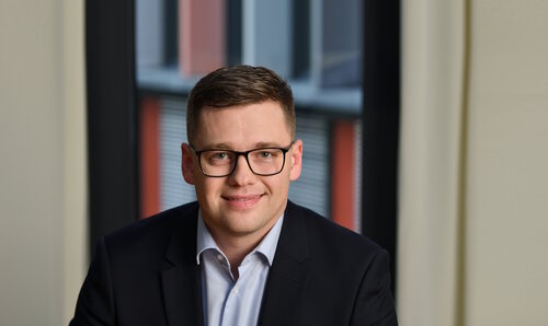 kdo-se-stal-vrchnim-obchodnim-reditelem-v-ceske-podnikatelske-pojistovne