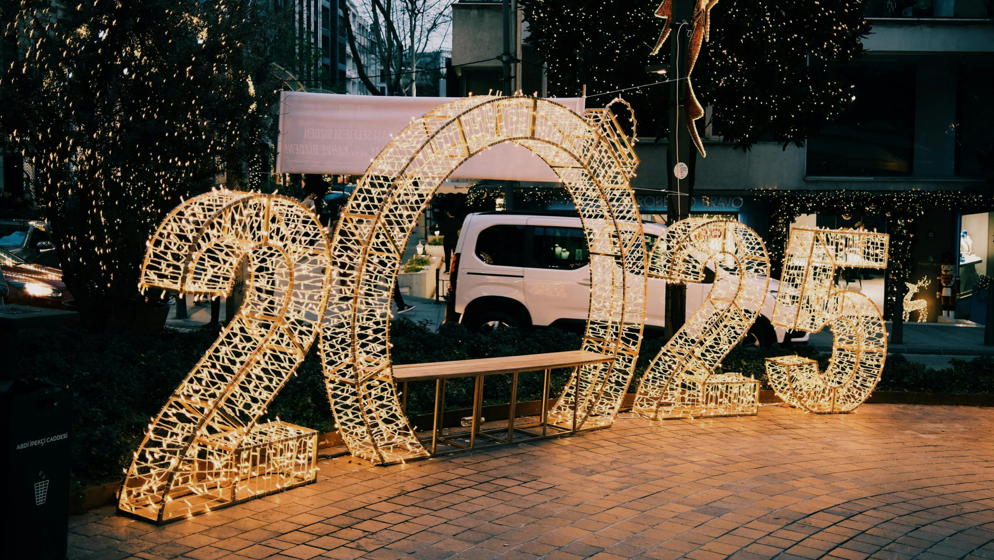 prechody-poradcu-2025-kdo-je-lovec-a-kdo-korist