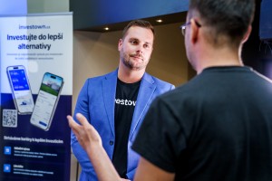 temer-pul-miliardy-vyplacenych-vynosu-investown-uzavrel-rok-2025-s-uvery-za-sest-miliard