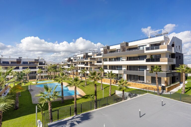 Torrevieja,Spain,16,January,2026:,Panoramic,View,Of,Contemporary,Residential