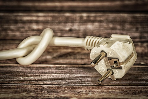 konec-vyhod-pro-elektromobily-pojisteni-muze-byt-drazsi-nez-u-spalovacich-aut