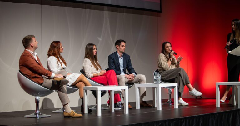 od-lajku-k-obchodu-socialni-site-v-praxi-poradcu