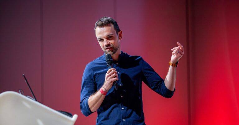 proc-ai-neni-revoluce-dokud-neudelate-krok-nula