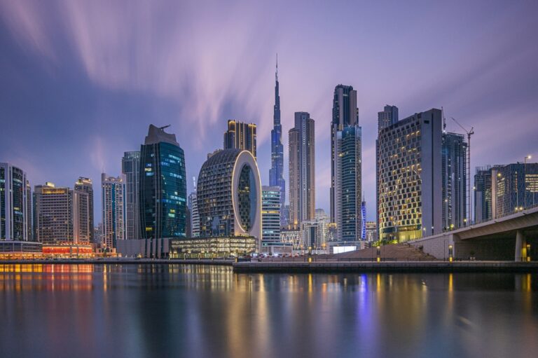 Blue,Hour,In,Dubai.,Long,Exposure,In,The,Evening,After