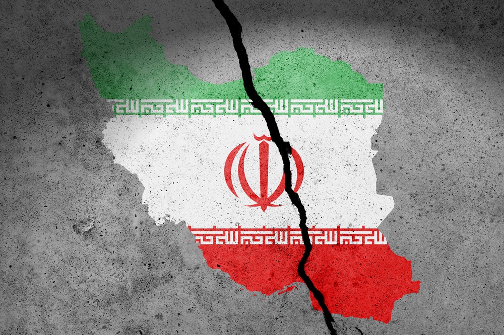 Iran,Flag,Painted,On,Concrete,Wall