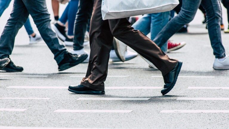 prechody-poradcu-v-breznu-2026-bidli-rozebralo-beplan