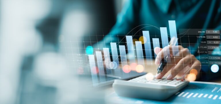 Businesswoman,Use,Laptop,And,Calculator,Analyzing,Company,Growth,,Future,Business