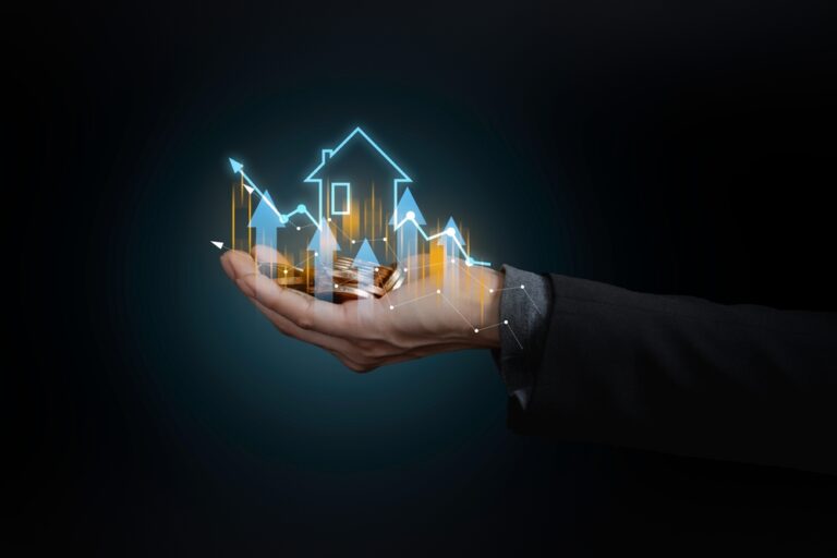 Real,Estate,Investment,Concept,Energy,Efficiency,Rating,And,Property,Value,