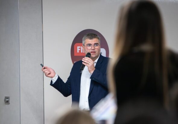 od-auditu-statnich-duchodu-k-dedickemu-planu-komplexni-strategie-jak-vybudovat-hodnotny-klientsky-kmen-ktery-vas-prezije