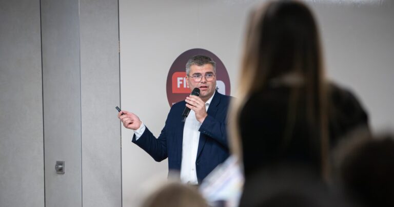 od-auditu-statnich-duchodu-k-dedickemu-planu-komplexni-strategie-jak-vybudovat-hodnotny-klientsky-kmen-ktery-vas-prezije