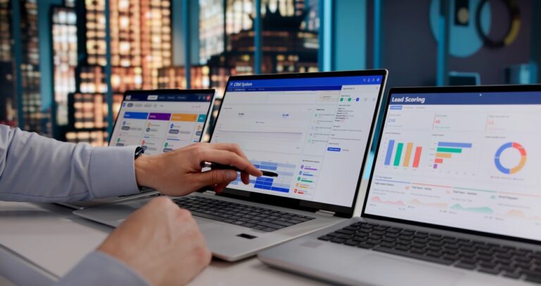 Tech,Specialist,Examining,Crm,Insights,To,Enhance,Business,Sales,And