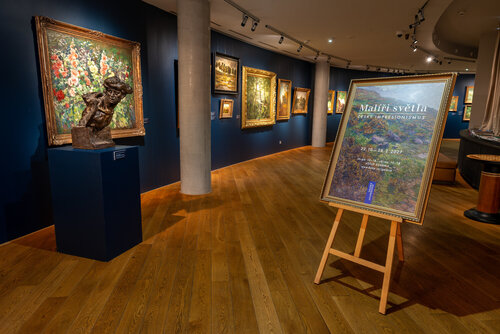 galerie-kooperativy-pripravila-vystavu-maliri-svetla