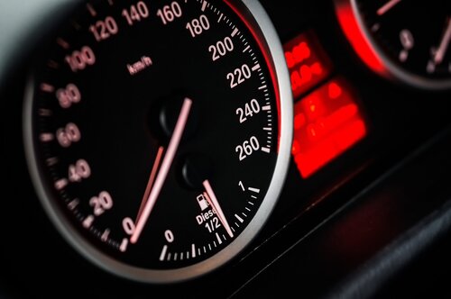 v-nemecku-loni-ukradli-mene-aut-zebricku-dal-vladne-volkswagen